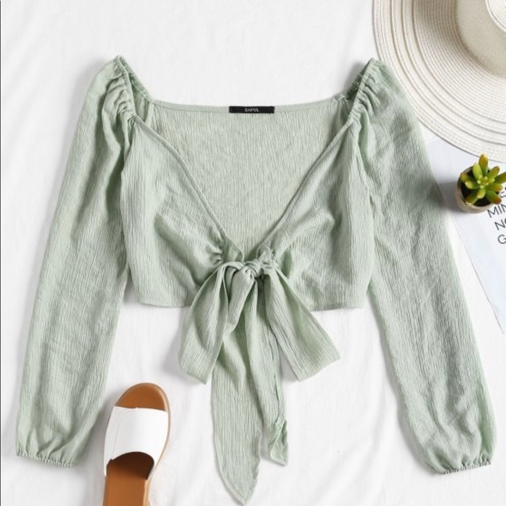 Brand new tie crop top